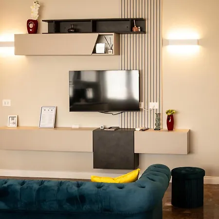 Appartamento Upper San Pietro Elegant Flat On Metro A With A View