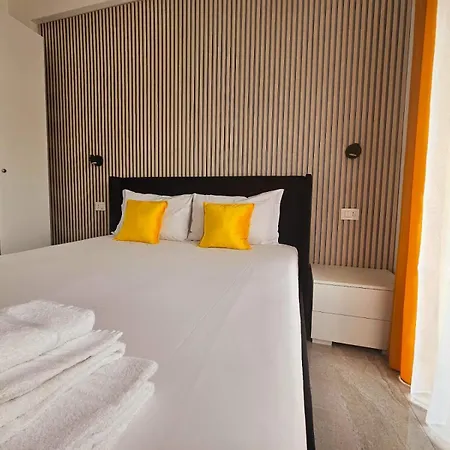 Upper San Pietro Elegant Flat On Metro A With A View Roma