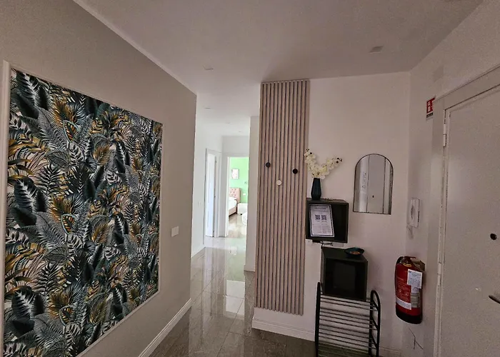 Appartement Upper San Pietro Elegant Flat On Metro A With A View Rome