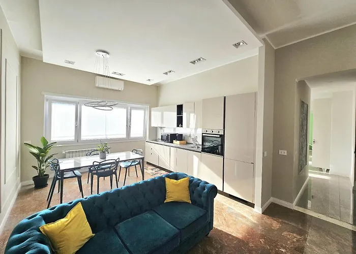 Upper San Pietro Elegant Flat On Metro A With A View * Rome
